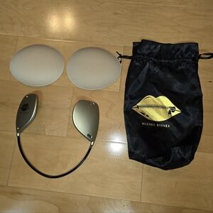 Misses Kisses Moderate Plunge Bra (With OG Medium Sized Pads)